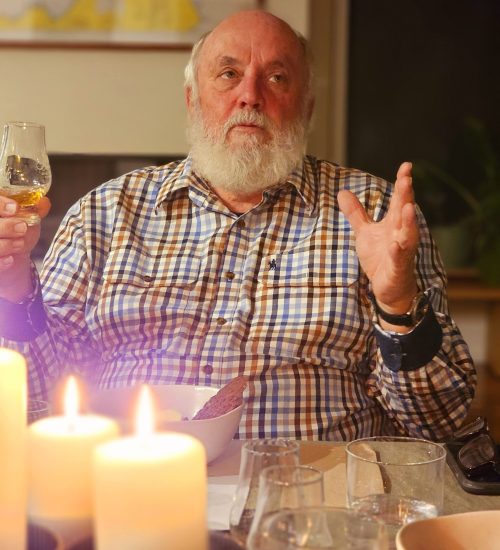 SUE STAGG (BILL LARK)